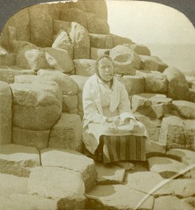 W Wishing Chair, Giants Causeway, Antrim, Irlandia Północna.