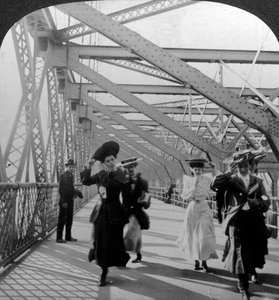 Promenada, most Williamsburg, Nowy Jork, USA, ok. 1900.