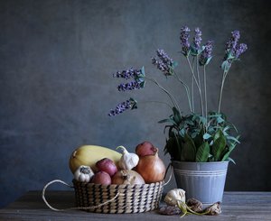 Zbiory w rustykalnej kuchni