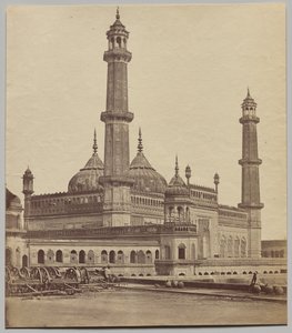 Meczet, Wewnątrz Asaf-ud-Daula Imambara