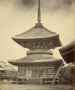 Parterowa Pagoda, Świątynia Hachiman, Kamakura autorstwa Felice Beato