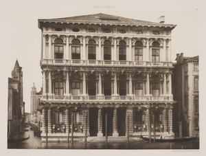 Pałac Rezzonico autorstwa Ferdinando Ongania