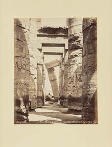 Karnak. Pochylona kolumna w sali hypostylowej, Egipt autorstwa Félix Bonfils