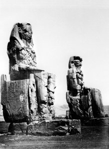 Kolosy Memnona, Teby, Nubia, Egipt, 1878 autorstwa Félix Bonfils
