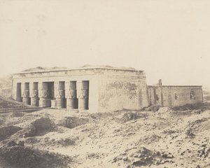 Dendera Tentyris, Świątynia Atora - Widok ogólny, 1851-52, wydrukowany w latach 1853-54. autorstwa Félix Teynard