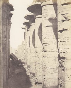 Teby Karnackie, Pałac - Sala Hypostylowa - Kolumnada Środkowa Widziane od..., 1851-52, druk 1853-54. autorstwa Félix Teynard