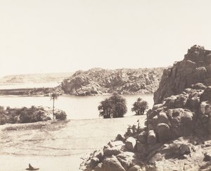 Tâfah, Granitowe skały nad brzegiem Nilu, 1851-52, wydrukowany w latach 1853-54. autorstwa Félix Teynard