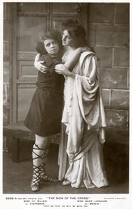Aktorki Ivy Millais i Marie Leonhard, ok. 1900. autorstwa Foulsham and Banfield