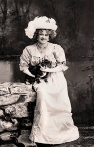 Marie Studholme 1875-1930, angielska aktorka, 1900. autorstwa Foulsham and Banfield