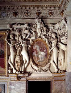Architektura: fragment pokoju Anne de Pisseleu księżnej Etampes (1508-1580), ulubionej przez Franciszka I, na zamku Fontainebleau zwanym Królewskimi Schodami. Zrealizowany przez Francesco Primaticcio dit Le Primatice (1504-1570) 1541 Fontainebleau, mu