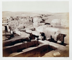 Odkopana świątynia u stóp Sfinksa, Giza, Egipt, 4 marca 1862 r. autorstwa Francis Bedford