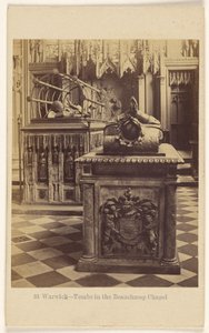 Warwick - Grobowce w kaplicy Beauchampów autorstwa Francis Bedford