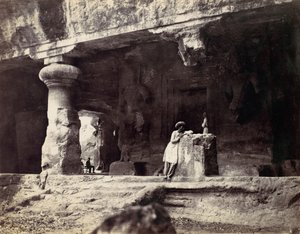 Elephanta z Jaskini Wodnej, Combe Martin Bay, Watermouth, lata 70. XIX wieku. autorstwa Francis Frith