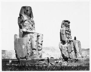 Kolosy Memnona, Teby, Egipt, 1860 autorstwa Francis Frith