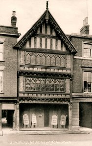 John Halle Hall, Salisbury, Wiltshire, początek XX wieku. autorstwa Frith and Co