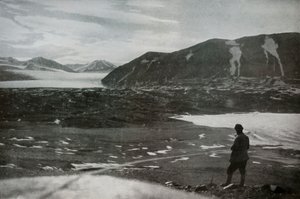 Ujście Suchej Doliny, ukazujące lodowiec Wspólnoty Narodów, 1912, 1913.