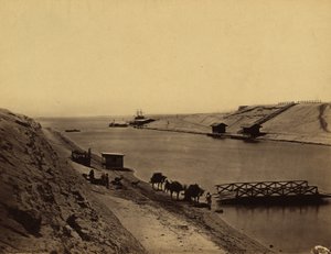 Jezioro Timsah, Suez z przeciwległego domku