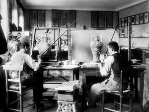 Dekoratorzy w Fabryce Ginori, w Doccia koło Florencji, 1937 (płyta szklana)