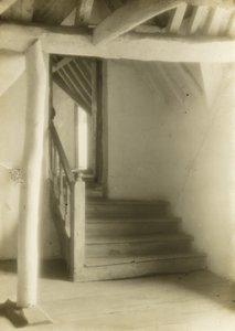 Kelmscott Manor: Na strychu (nr 2) autorstwa Frederick H. Evans