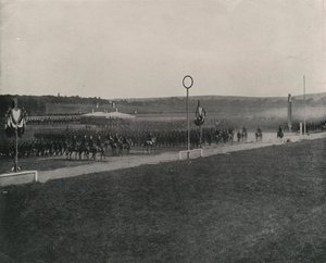 Przegląd wojskowy w Longchamps (zdjęcie czarno-białe) autorstwa French Photographer
