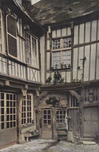 Abbeville, Dom znany jako Francois Premier (dziedziniec wewnętrzny) autorstwa French Photographer
