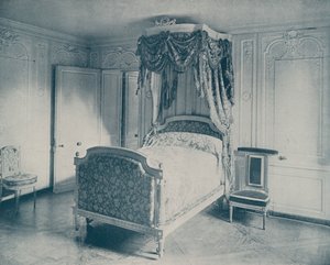 Łóżko Marii Antoniny, Wersal (zdjęcie czarno-białe) autorstwa French Photographer