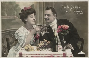 Para pijąca szampana autorstwa French Photographer