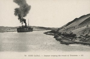 Egipt: Parowiec przekraczający rów Toussoun (zdjęcie czarno-białe) autorstwa French Photographer