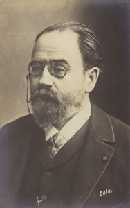 Emile Zola (1840-1902), francuski powieściopisarz, dziennikarz i dramaturg. autorstwa French Photographer