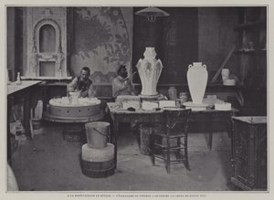 Emaliowanie pędzlem w fabryce porcelany Sevres we Francji (zdjęcie czarno-białe) autorstwa French Photographer