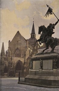 Klif, kościół Trójcy Świętej i posąg Wilhelma Zdobywcy autorstwa French Photographer