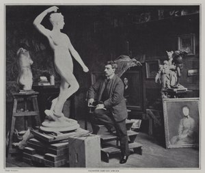 Francuski malarz i rzeźbiarz Alexandre Falguiere w swoim studio (zdjęcie czarno-białe) autorstwa French Photographer