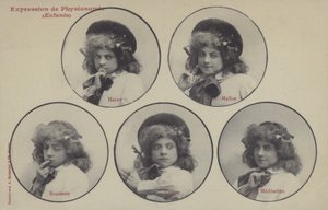 Dziewczyna ciągnąca twarze (zdjęcie czarno-białe) autorstwa French Photographer