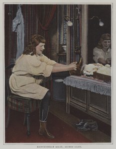 Mademoiselle Salle, drugi sujet, w swojej garderobie (kolorowe zdjęcie) autorstwa French Photographer