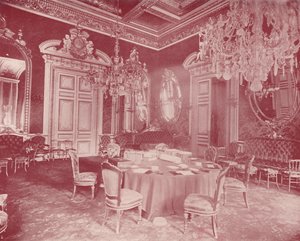 Paryż: Sala Konferencyjna, Ministerstwo Spraw Zagranicznych (zdjęcie czarno-białe) autorstwa French Photographer