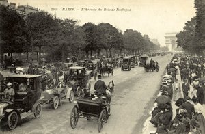 Paryż, Avenue Du Bois De Boulogne autorstwa French Photographer
