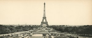 Paryż, Wieża Eiffla i Ogrody Pola Marsowego, Wieża Eiffla i Ogrody Pola Marsowego autorstwa French Photographer