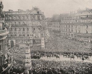 Paryż: Przyjęcie Rosjan w Klubie Wojskowym (zdjęcie czarno-białe) autorstwa French Photographer