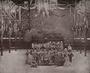 Paryż: Teatr Moulin Rouge (zdjęcie czarno-białe) autorstwa French Photographer