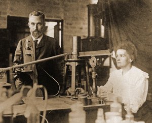 Pierre i Maria Curie w laboratorium autorstwa French Photographer