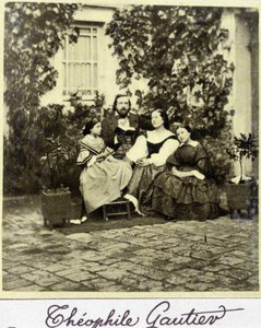 Portret Teofila Gautiera (1811 - 1872) w rodzinie. autorstwa French Photographer