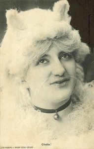 Cipka! (zdjęcie czarno-białe) autorstwa French Photographer