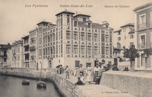 Saint-Jean-De-Luz, Dom Infantki autorstwa French Photographer