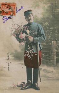 Żołnierz niosący wiązankę kwiatów, karta pocztowa z okazji Nowego Roku, 1913 autorstwa French Photographer
