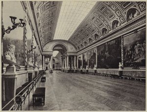Galeria bitew w Wersalu (zdjęcie czarno-białe) autorstwa French Photographer