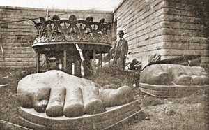 Konstrukcja Statuy Wolności, detal stóp, ok.1876 autorstwa French Photographer