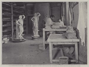 Warsztat wytwarzania pojemników na elementy porcelany, które mają być przechowywane podczas wypalania w fabryce porcelany Sevres we Francji (zdjęcie czarno-białe) autorstwa French Photographer