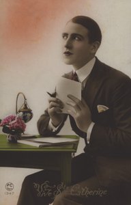 Młody człowiek pisze list autorstwa French Photographer