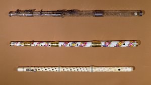 3 flety (kość słoniowa, porcelana i kryształ)