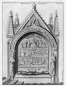 Bazylika Saint-Denis, Mauzoleum Dagoberta I (605-39) króla Franków, odrestaurowane przez Adolphe Victora Geoffrey-Dechaume (1816-92) w 1862 autorstwa French School